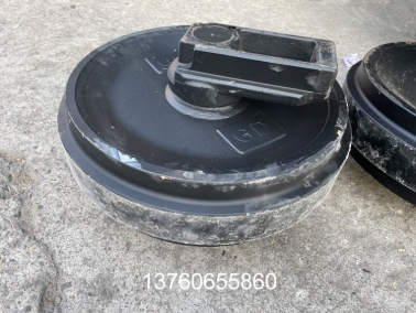 PC200-6 鍛打引導輪